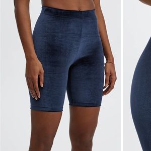Blue Velvet Fabletics biker shorts💙